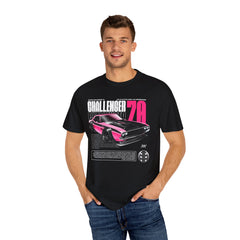Vintage Muscle Car Unisex T-Shirt - Challenger '70 Graphic Tee