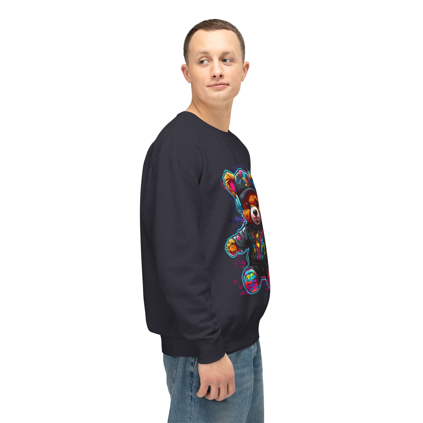 Colorful Bear Graphic Unisex Sweatshirt - Perfect for Casual Comfort