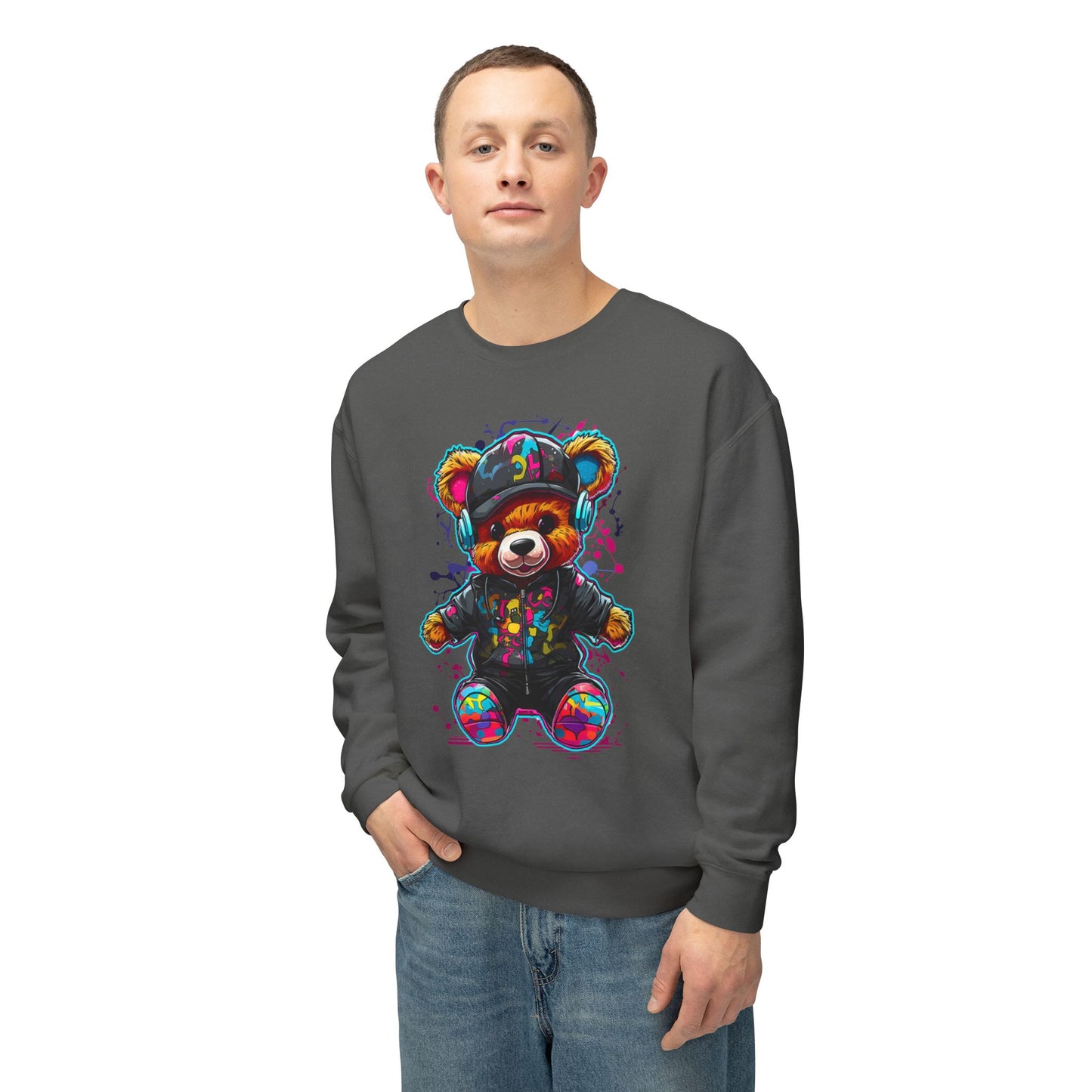 Colorful Bear Graphic Unisex Sweatshirt - Perfect for Casual Comfort