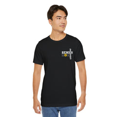 Senior Mom 2025 Unisex Tee - Celebrate Graduation with Love & Pride