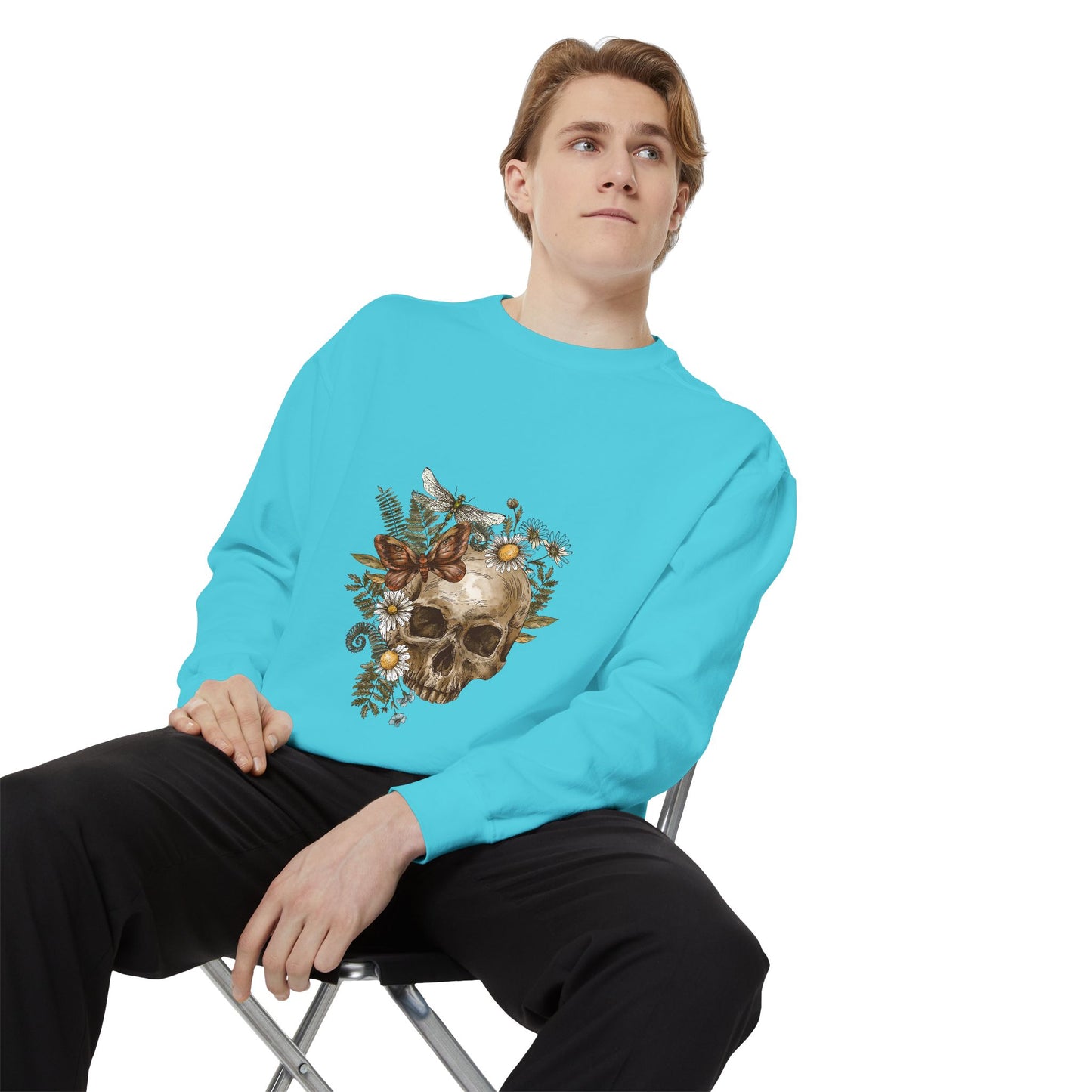 Boho Skull Floral Unisex Sweatshirt - Garden-Inspired Cozy Crew