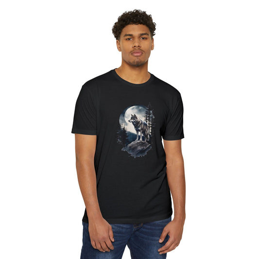 Wolf Howling Moon Unisex T-Shirt - Nature-Inspired Graphic Tee