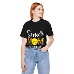 Senior Mom Class of 2025 T-Shirt - Unisex Jersey Short Sleeve Tee