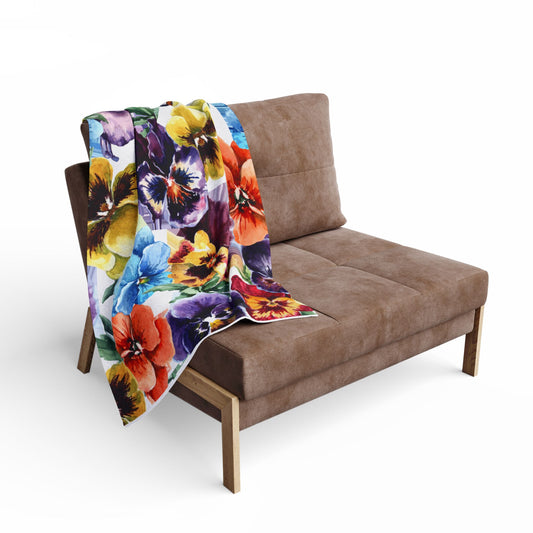 Vibrant Floral Arctic Fleece Blanket - Cozy and Colorful Home Decor