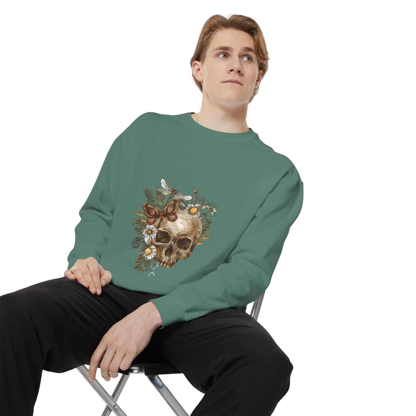 Boho Skull Floral Unisex Sweatshirt - Garden-Inspired Cozy Crew