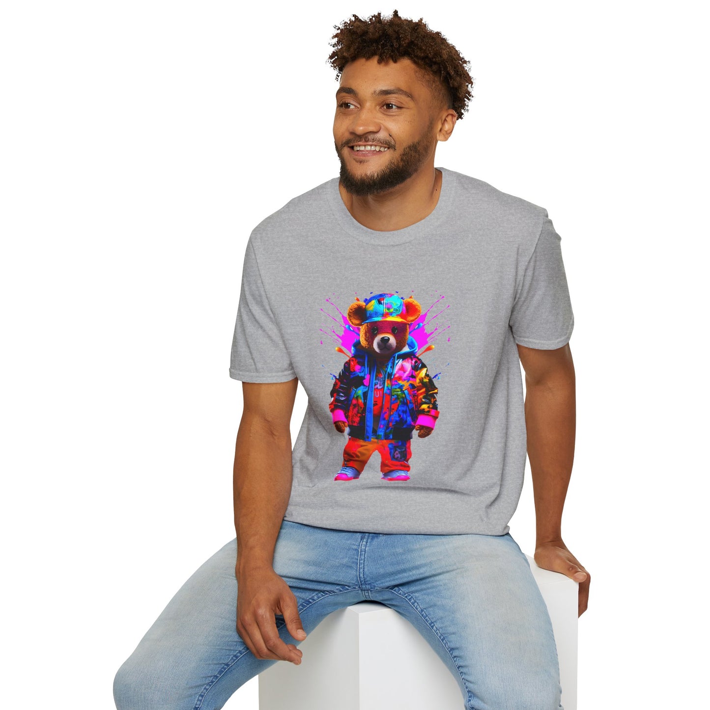 Vibrant Bear Graphic Unisex Softstyle T-Shirt - Perfect for Casual Wear and Gifts